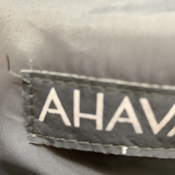 NWOT Ahava Clam shaped Metallic Cosmetic/Skincare bag - Picture 8 of 8